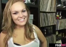 (kylah renee) horny real sexy gf enjoy sex on cam video-21